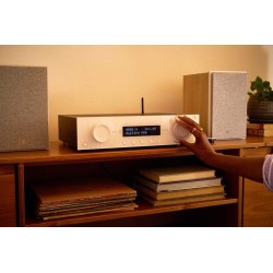 JBL STAGE 240B biele reprosústavy