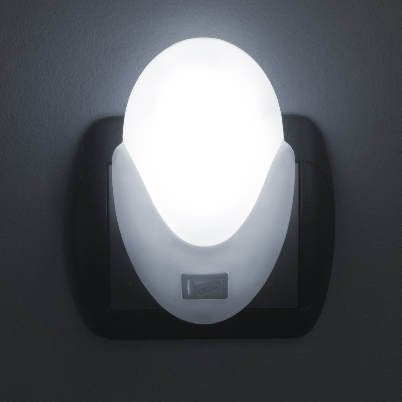 LED nočná lampa s vypínačom