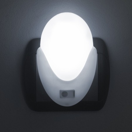 Phenom LED nočná lampa so svetelným senzorom