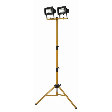 LF210R-TP LTC Audio set reflektorov