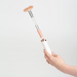 Čistič a sušič na make-up štetce - 2 x AAA