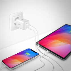 Adaptér USB YENKEE YAC G35D Volt