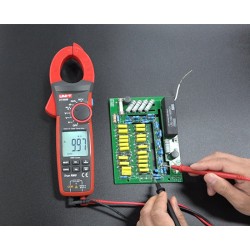 Multimeter UNI-T UT205E kliešťový