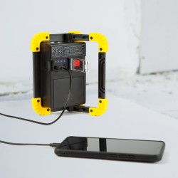 Nabíjateľný LED reflektor PHENOM 18646C 16 W