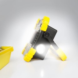 Nabíjateľný LED reflektor PHENOM 18646C 16 W