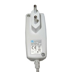 Adaptér napájací CWT 12V 2500mA (5,5x2,1mm)