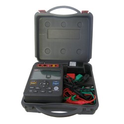 Tester izolačného odporu UNI-T UT512