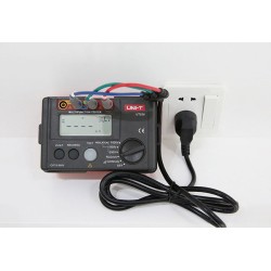 Tester multifunkčný UNI-T UT526