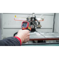 Teplomer bezkontaktný UNI-T UT305S
