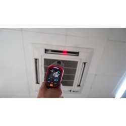Teplomer bezkontaktný UNI-T UT303D+