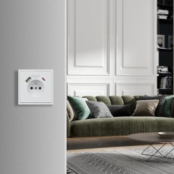 Zásuvka DPM MOXY MOX1036W biela
